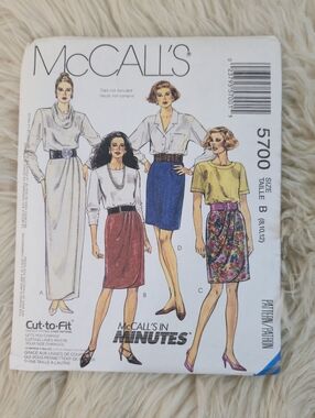 McCall's Vintage Cut To Fit In Minutes Skirts Sewing Pattern 5700